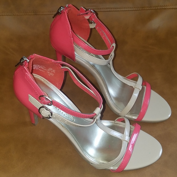Christian Siriano for Payless Coral Strappy Heels - Picture 2 of 4